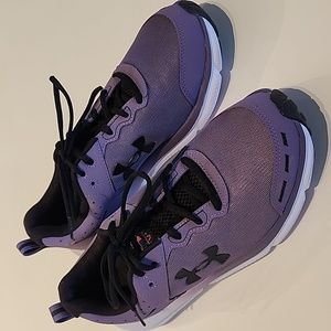 Under Armour Charged Assert 10 Running Shoes